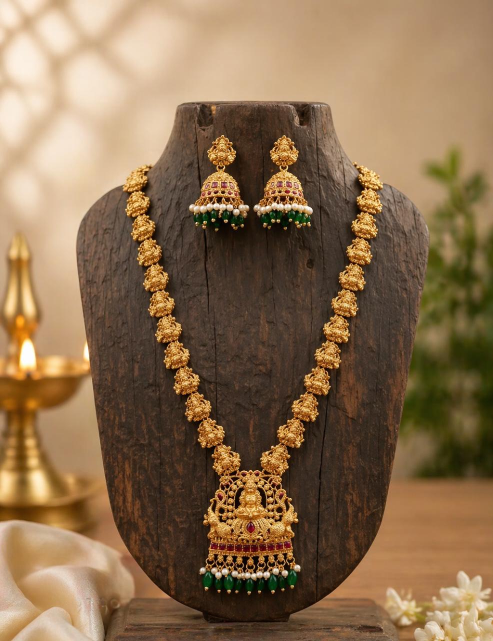 Antique Necklaces